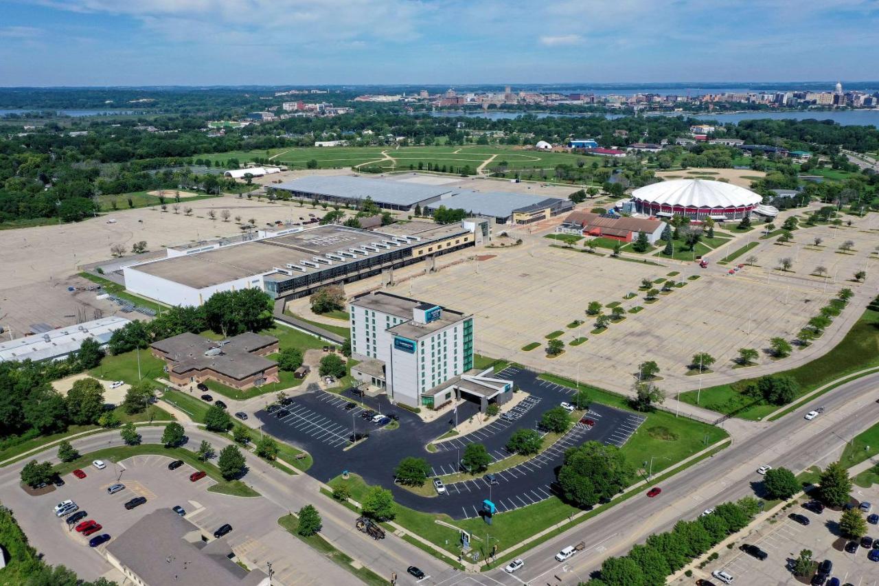 Clarion Suites At The Alliant Energy Center Madison Exterior photo